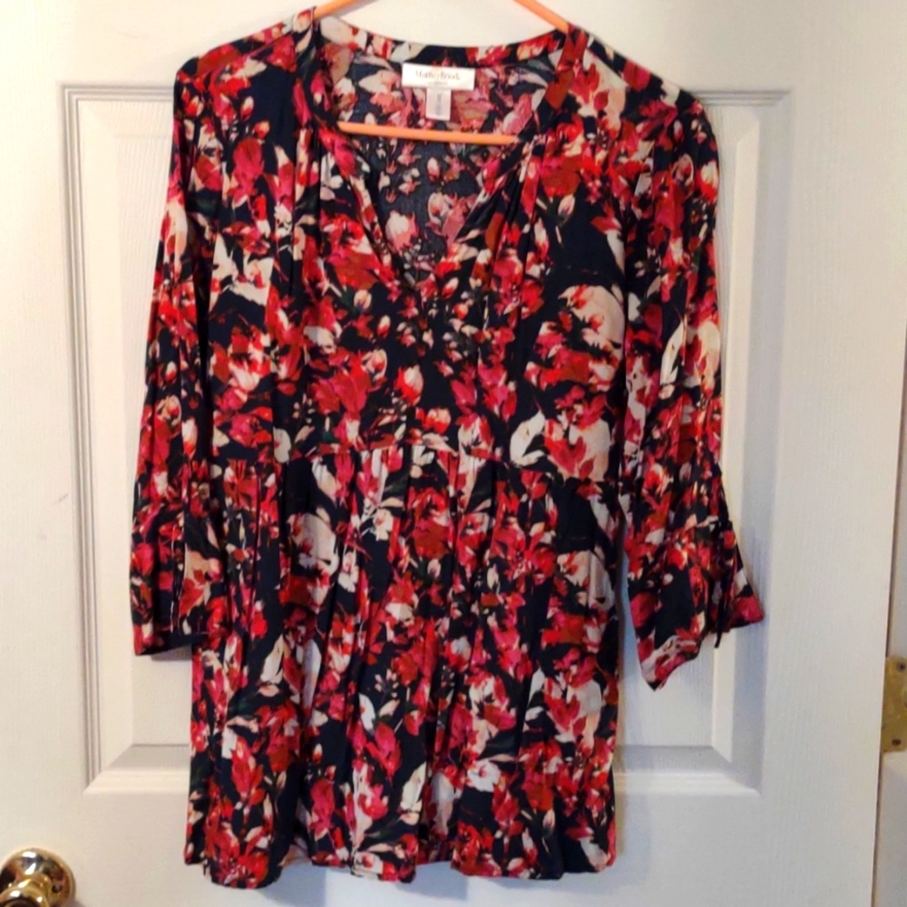 Motherhood Maternity top